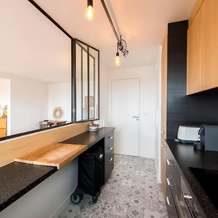 Veeve - From All Angles Apartment