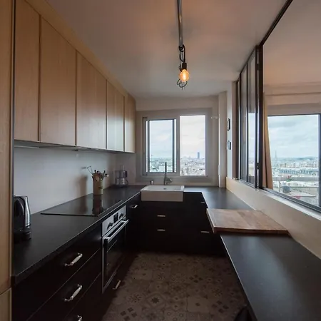 Veeve - From All Angles Apartment *