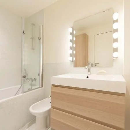 Apartment Veeve - From All Angles