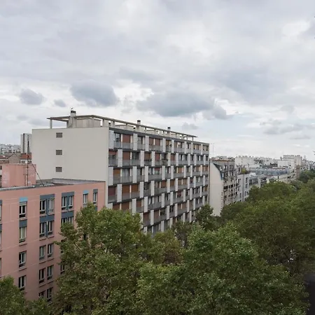 Veeve - From All Angles Apartment *